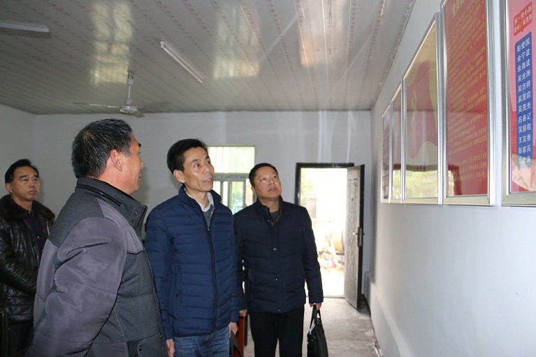 IMG_5743.jpg IMG_5743.jpg